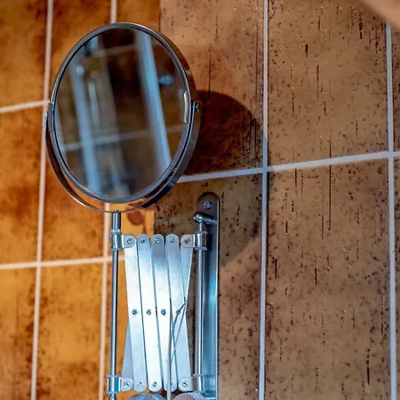 Apartament Helles Mit Eigenem Stellplatz Mülheim an der Ruhr