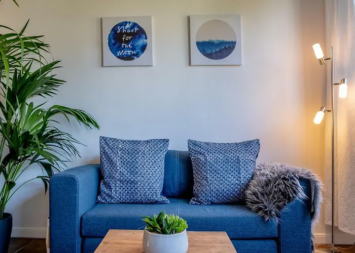 Helles Mit Eigenem Stellplatz *